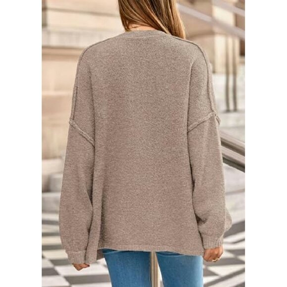 Oversized Chunky Knit Cardigan with Lantern Sleeves and Pockets - Picture 5 of 8